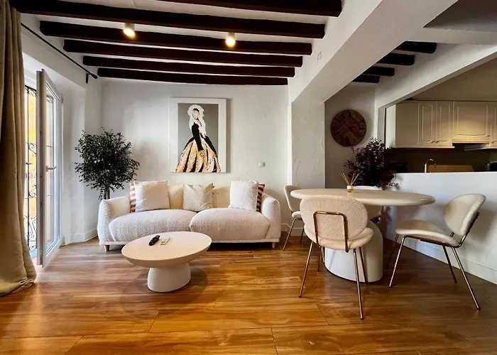 Barrio Luzan 2 By United Renters