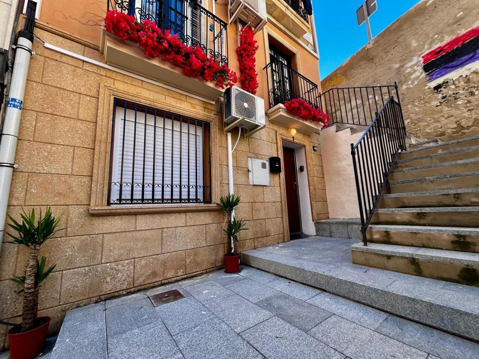 Barrio Luzan 2 By United Renters *